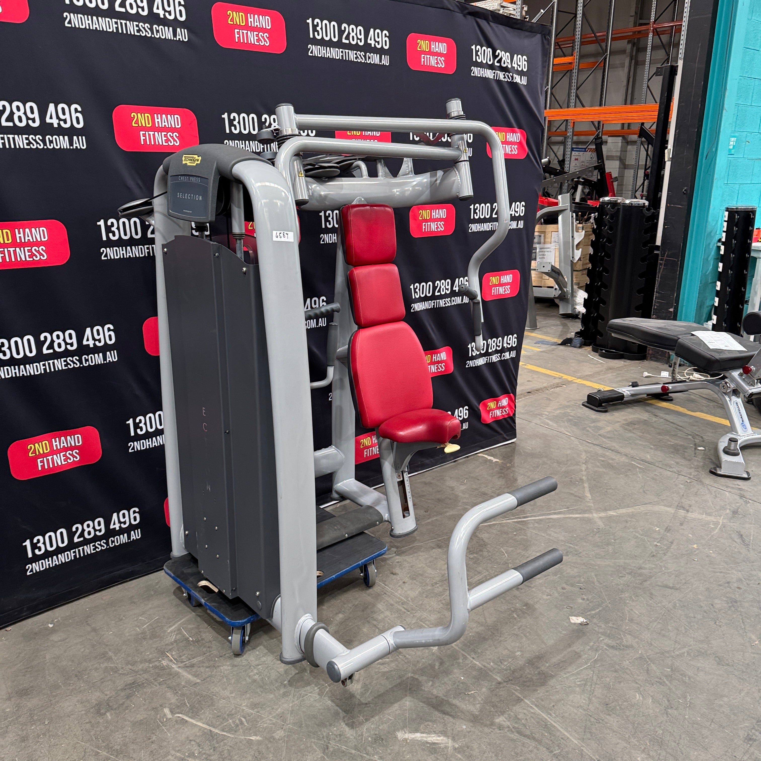 Technogym Selection Chest Press - Silver Frame, Red Upholstery