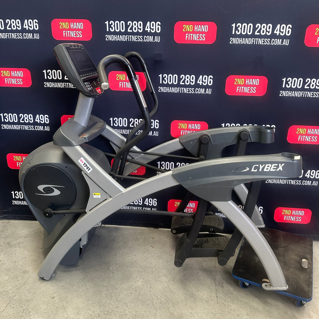 #1n Lot CYBEX Arc Trainer 750AT