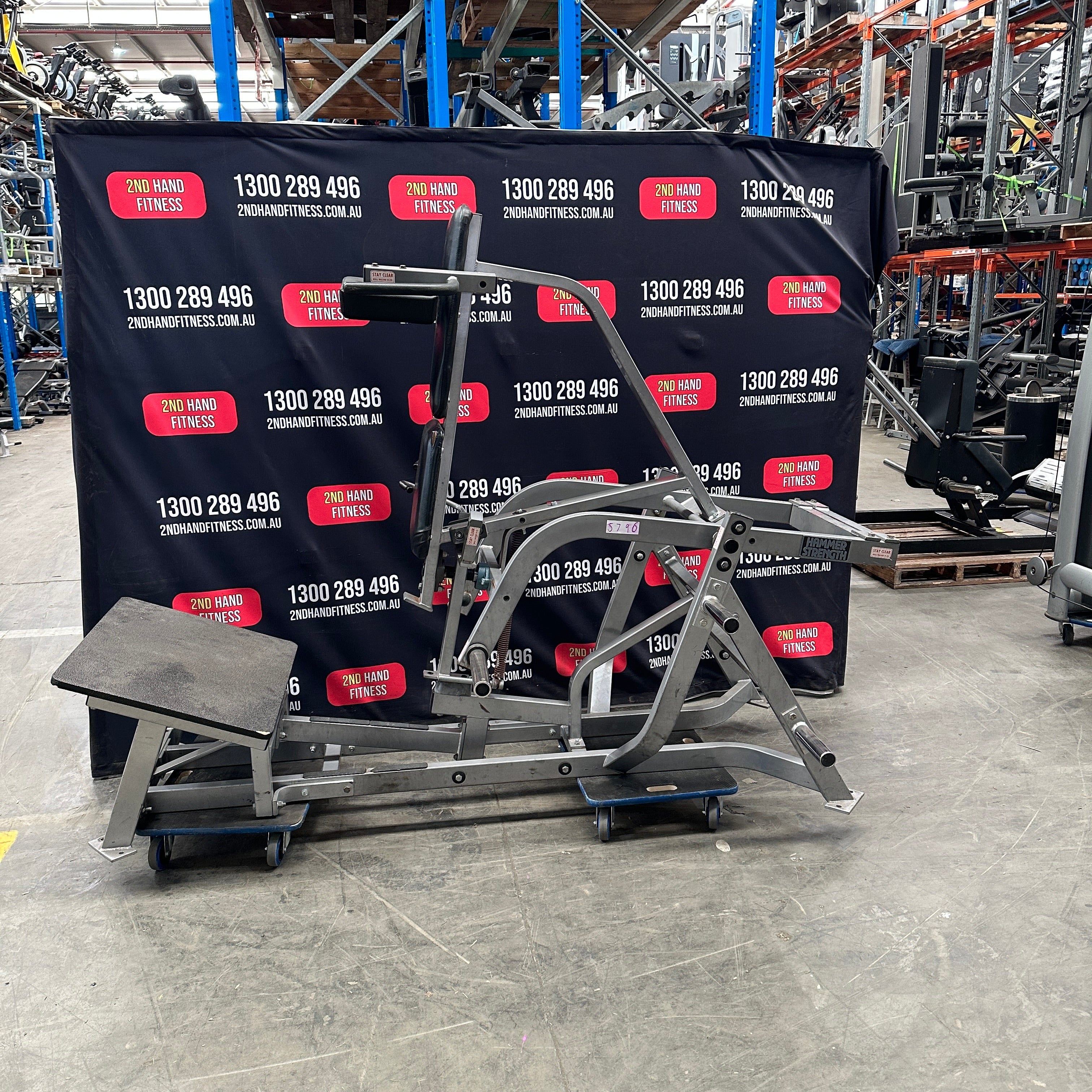 Hammer Strength V Squat