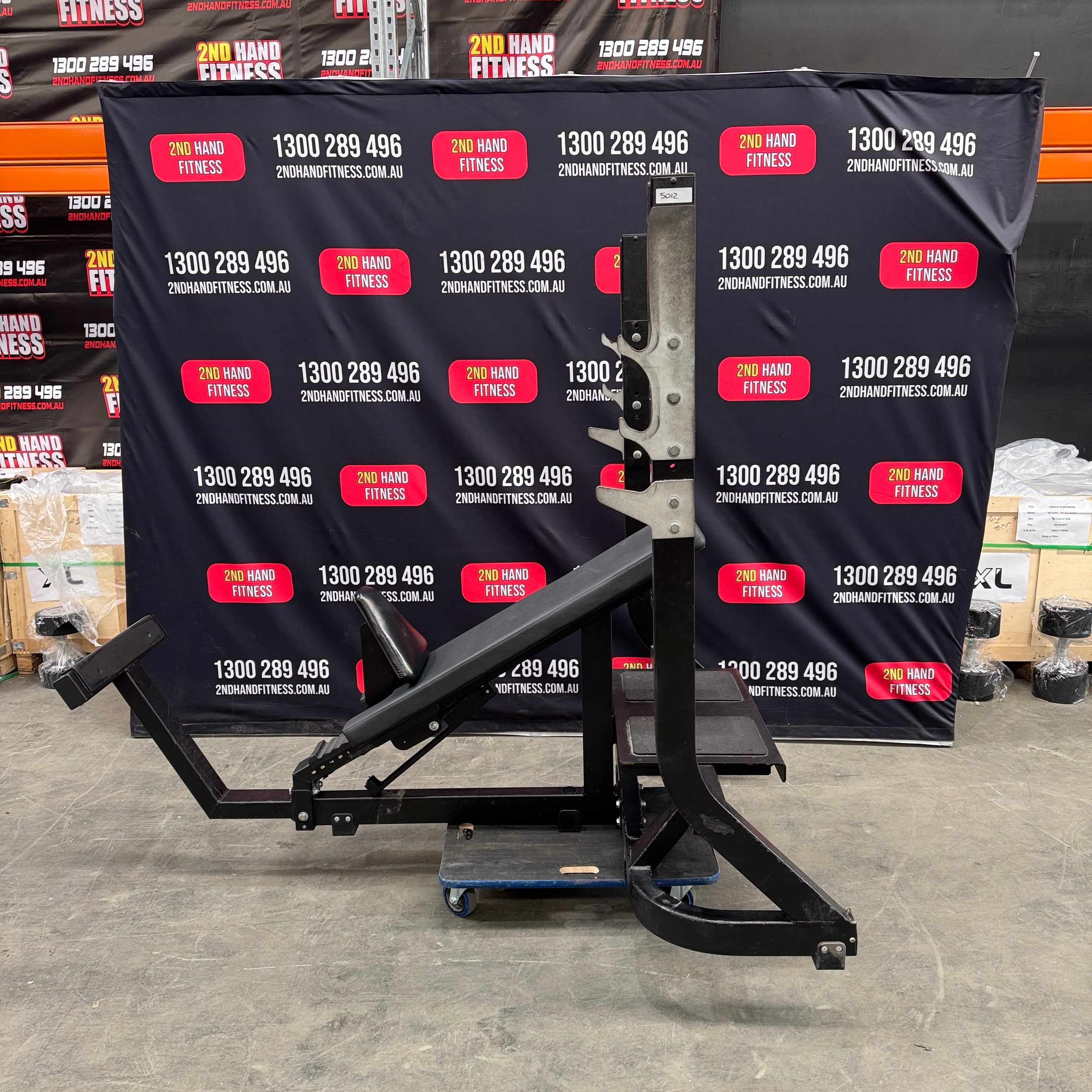 Technogym Pure Strength Olympic Incline Bench