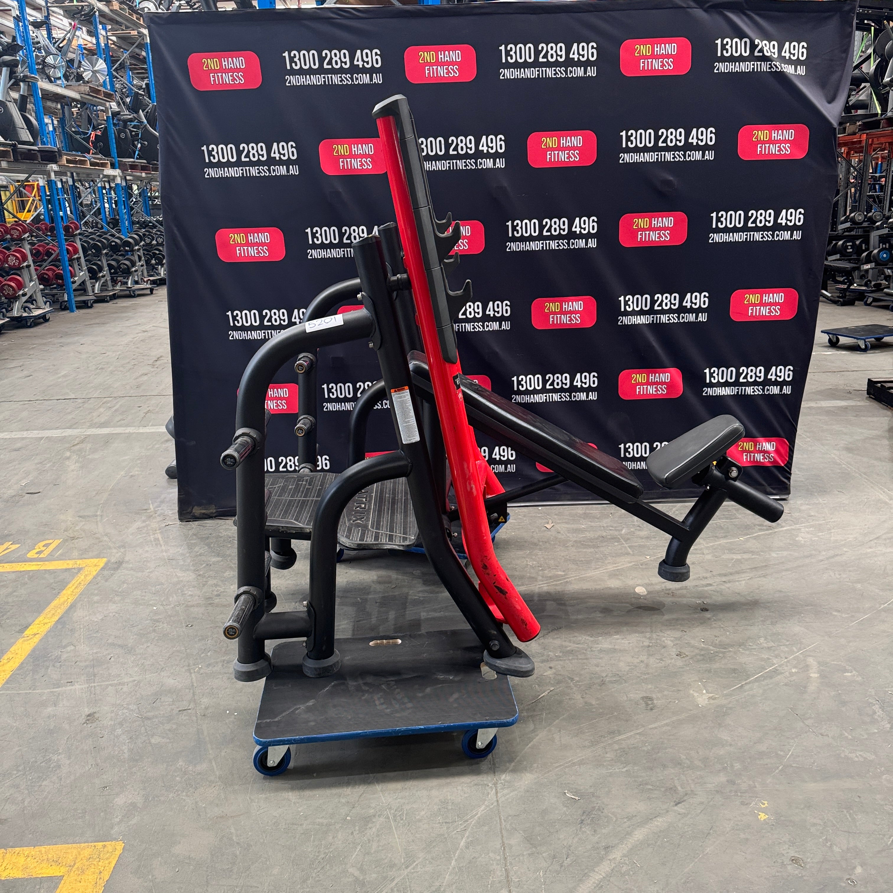 Matrix Breaker Olympic Incline Bench