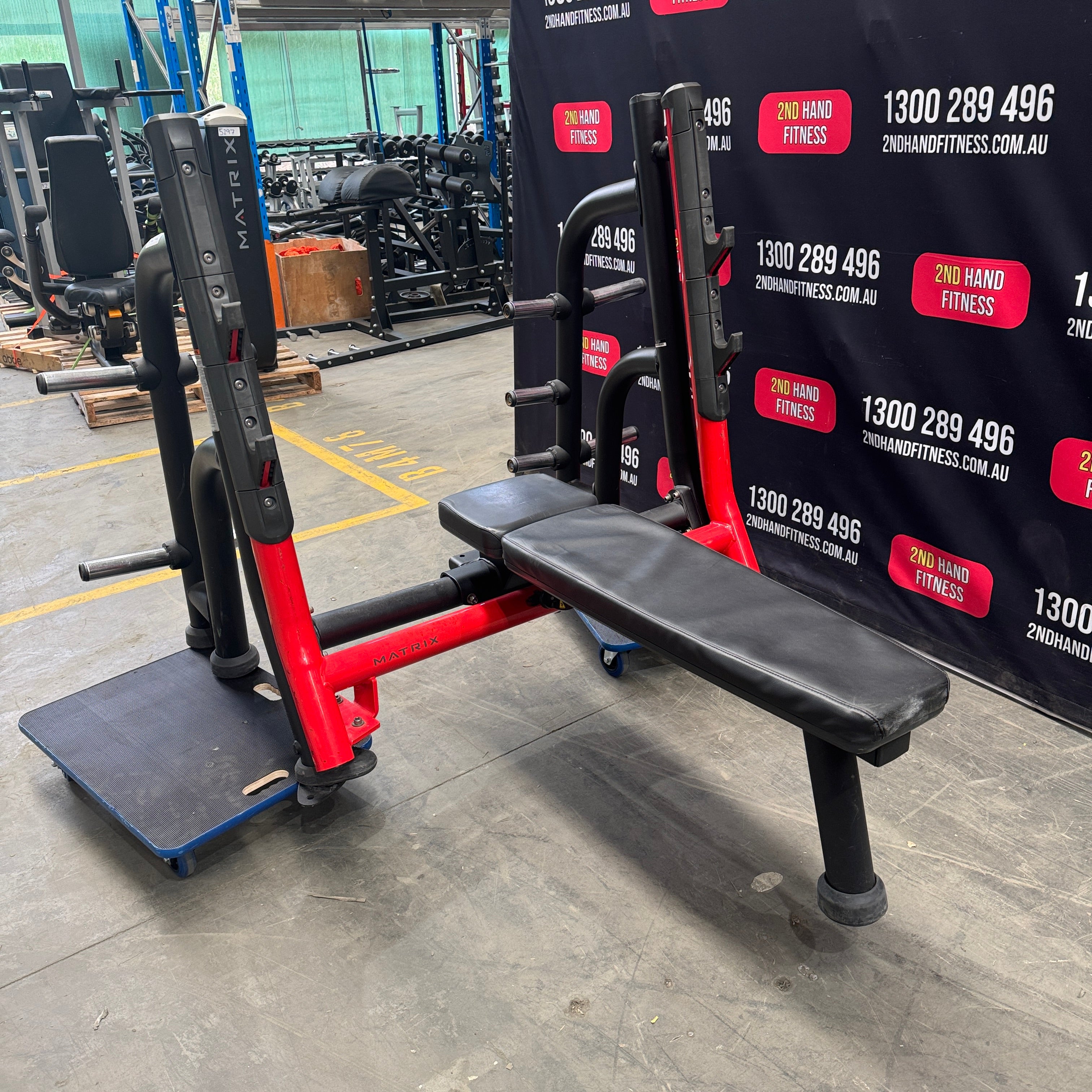 Buy Used Matrix Breaker Flat Bench | 2nd Hand Fitness