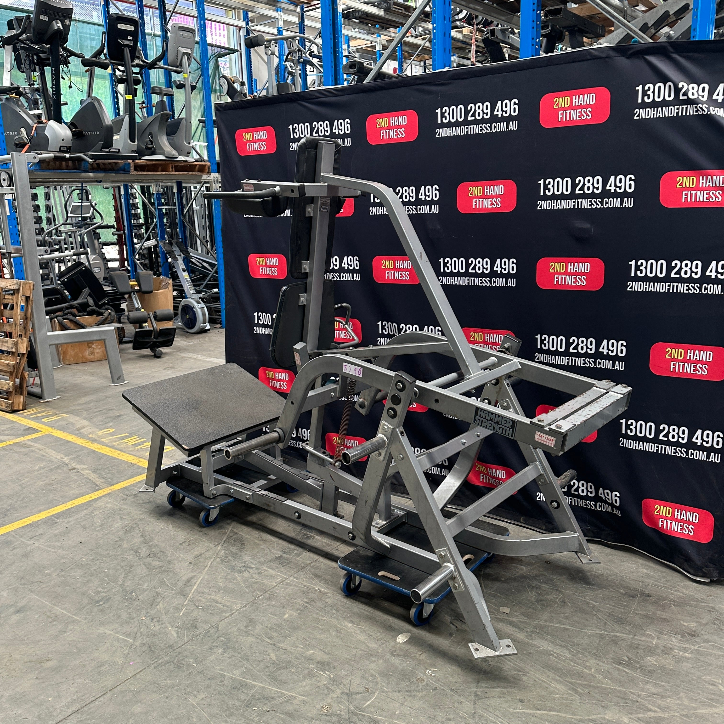 Hammer Strength V Squat