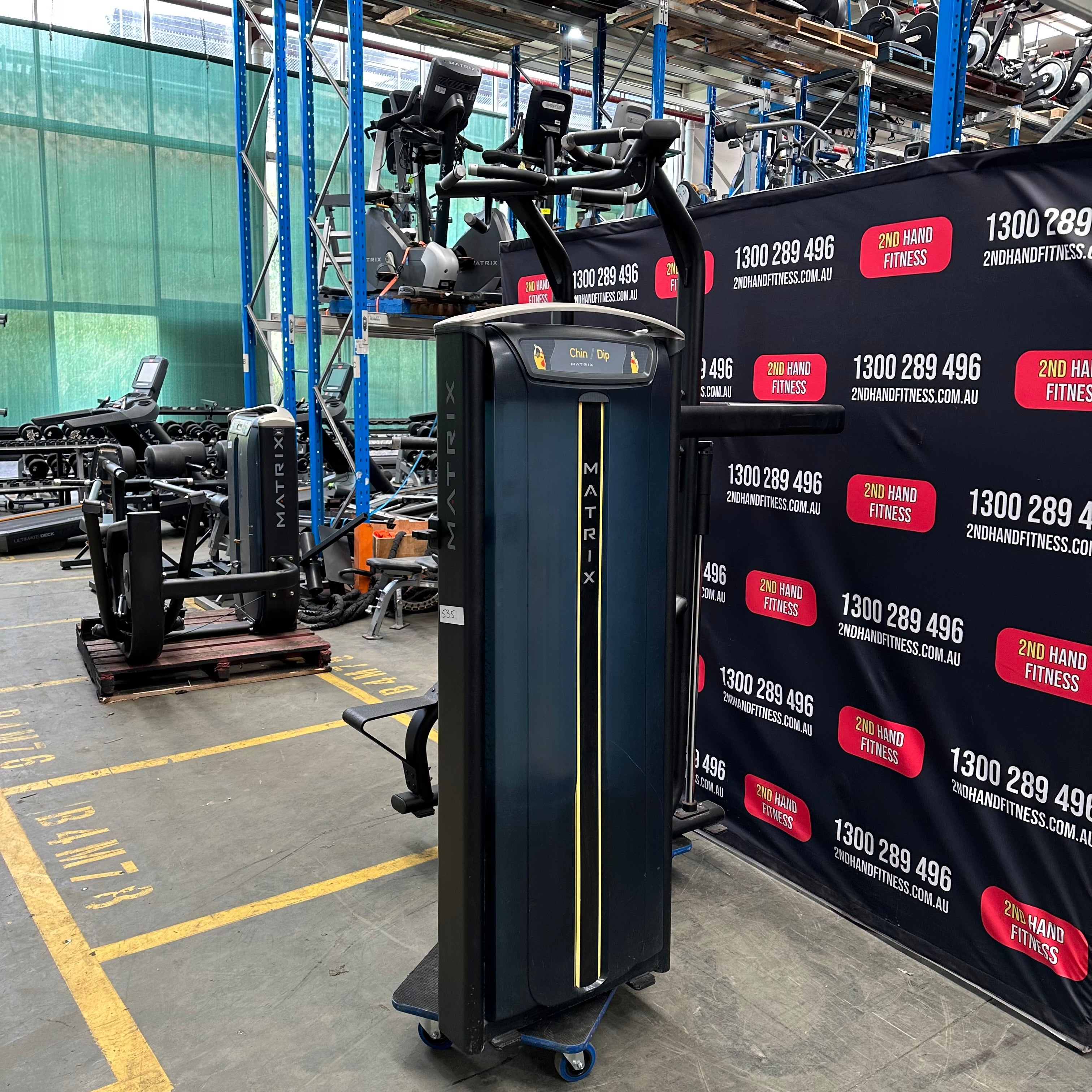 Matrix Versa Chin Dip Assist