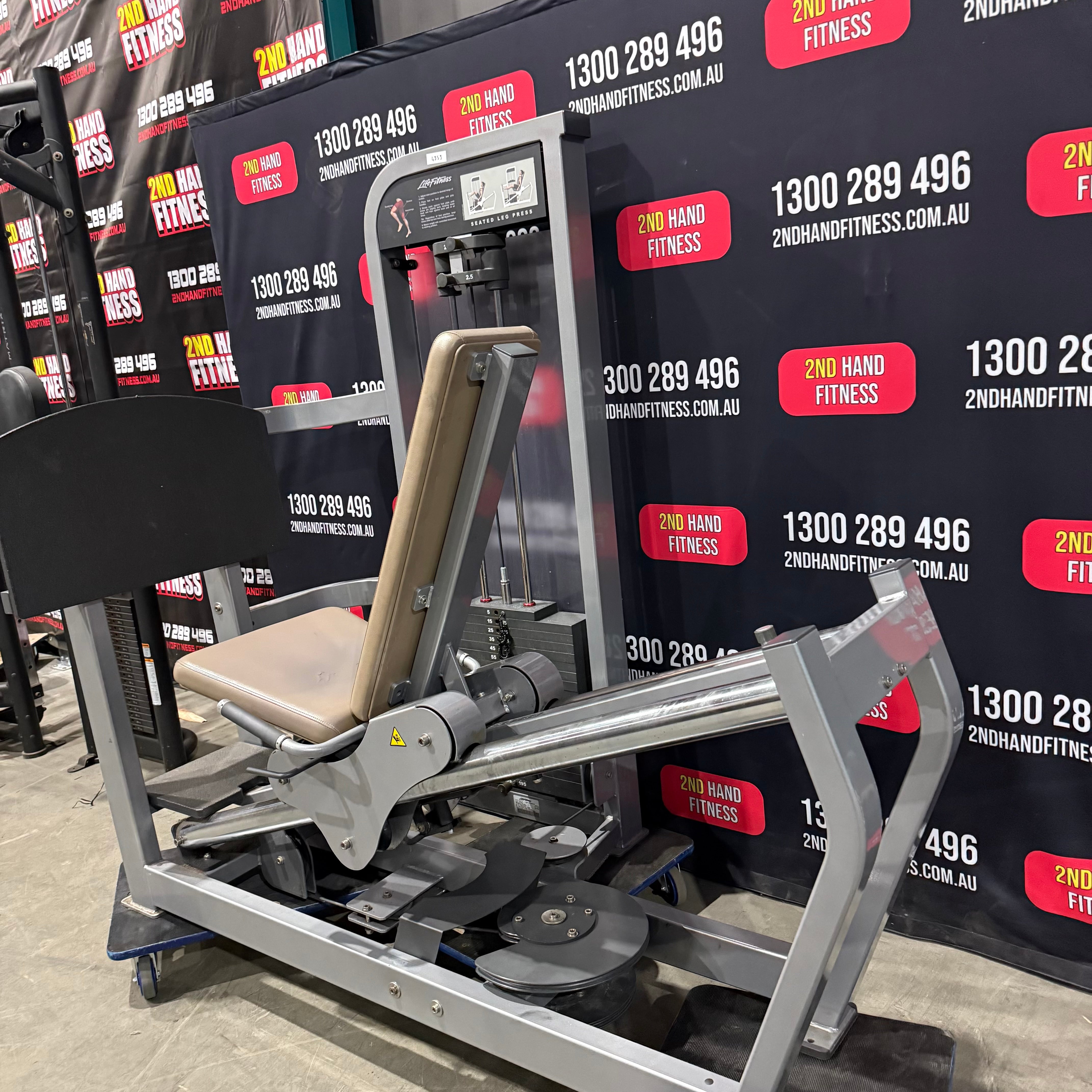 Life Fitness Pro2 Seated Leg Press