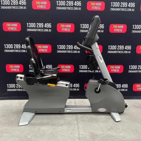 Matrix R7X Recumbent Bike