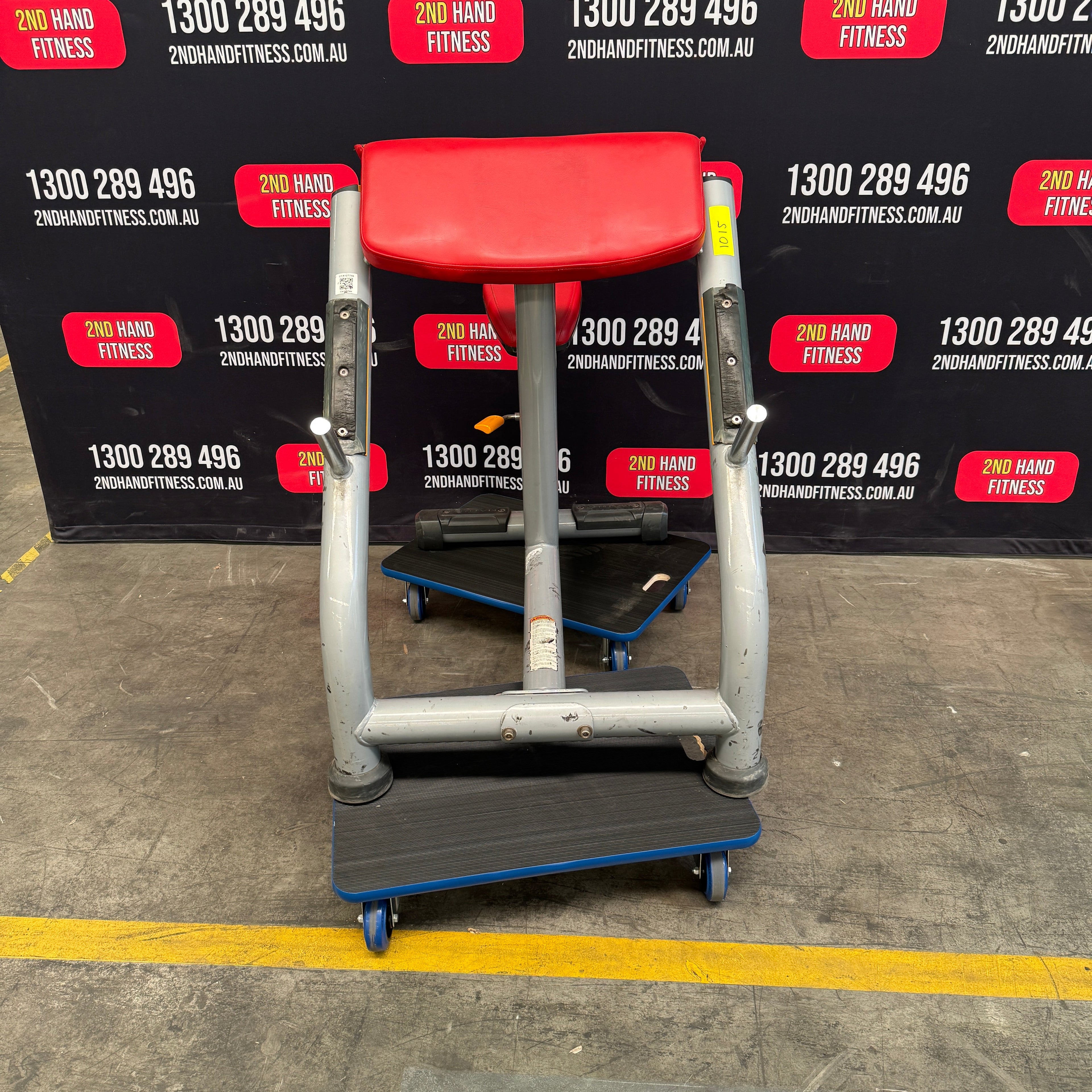 Matrix Magnum Preacher Curl Bench