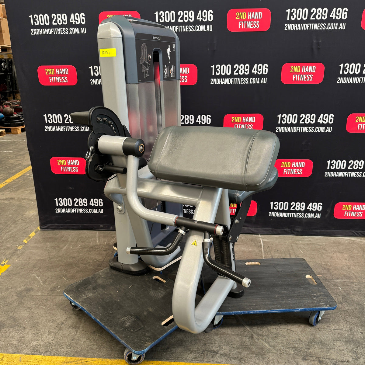 Precor Curl Rack Precor Discovery Bicep Curl