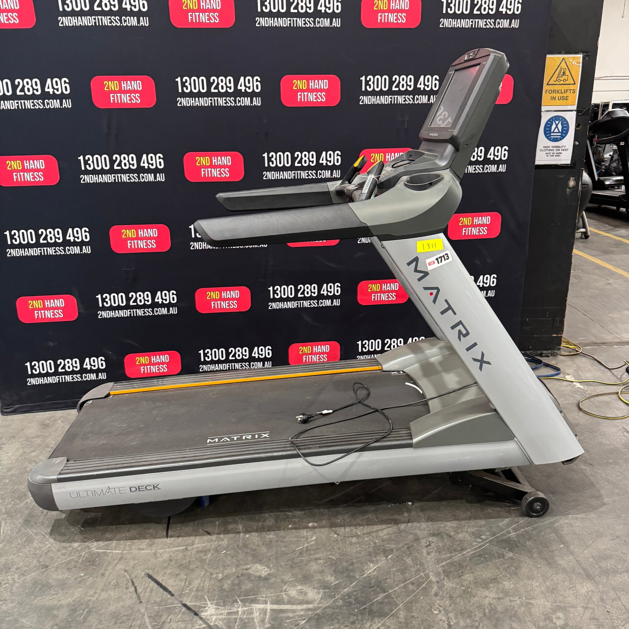 Matrix T-7xe Treadmill